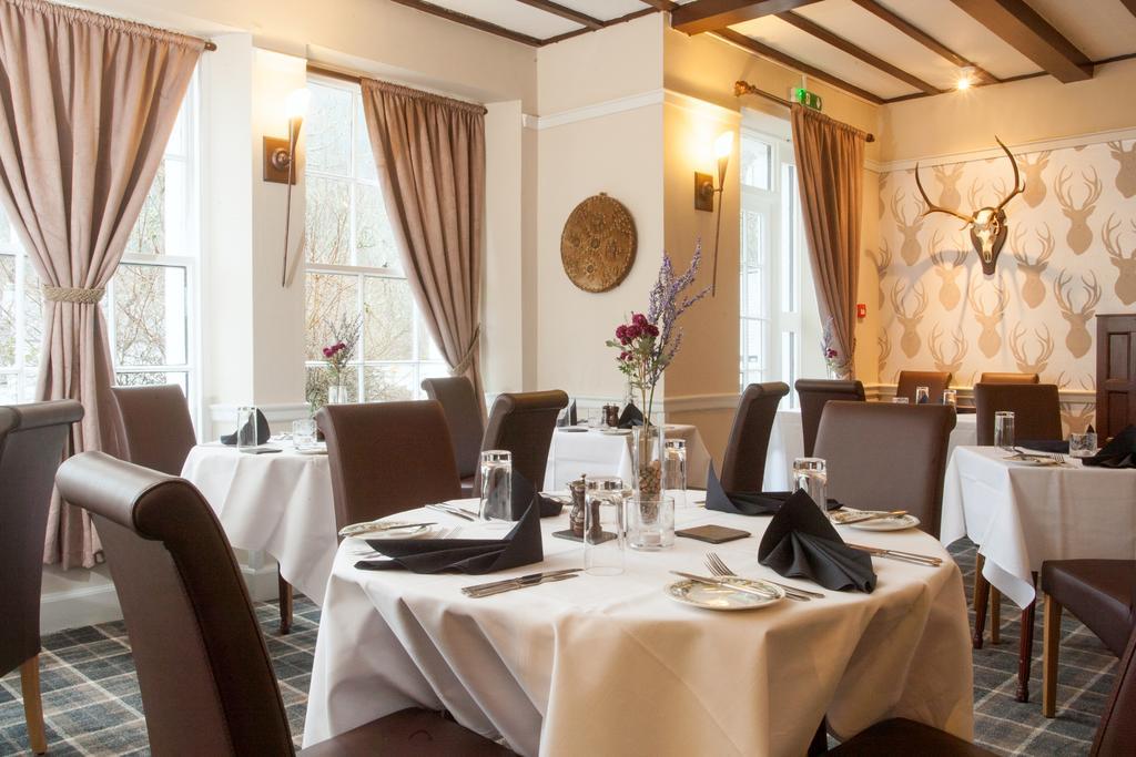 Glenmoriston Arms Hotel อินเวอร์มอริสตัน ภายนอก รูปภาพ