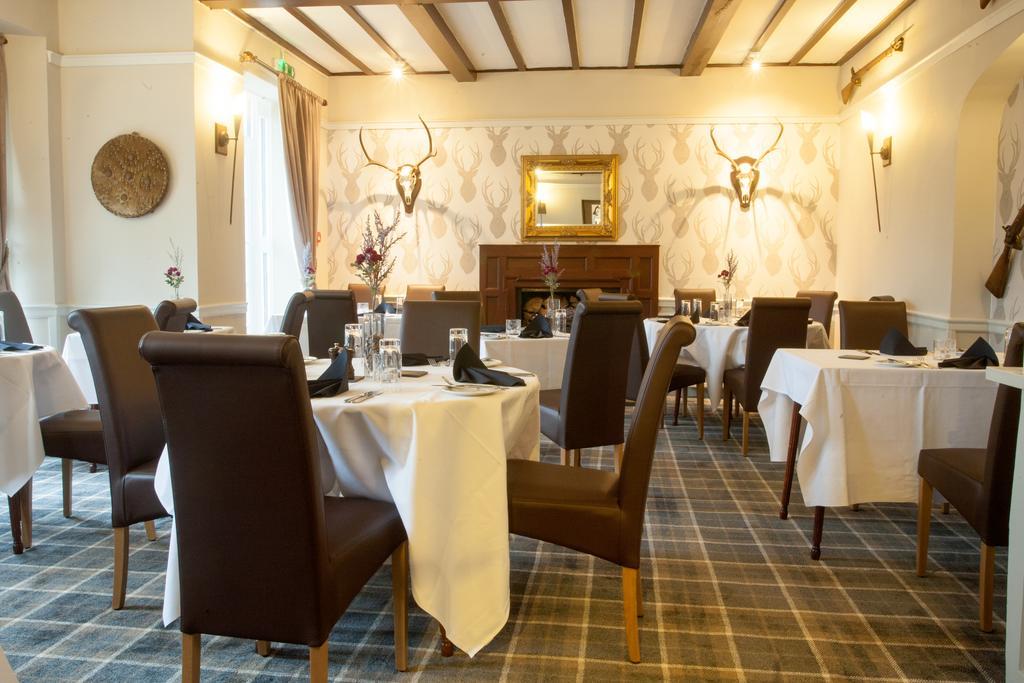 Glenmoriston Arms Hotel อินเวอร์มอริสตัน ภายนอก รูปภาพ